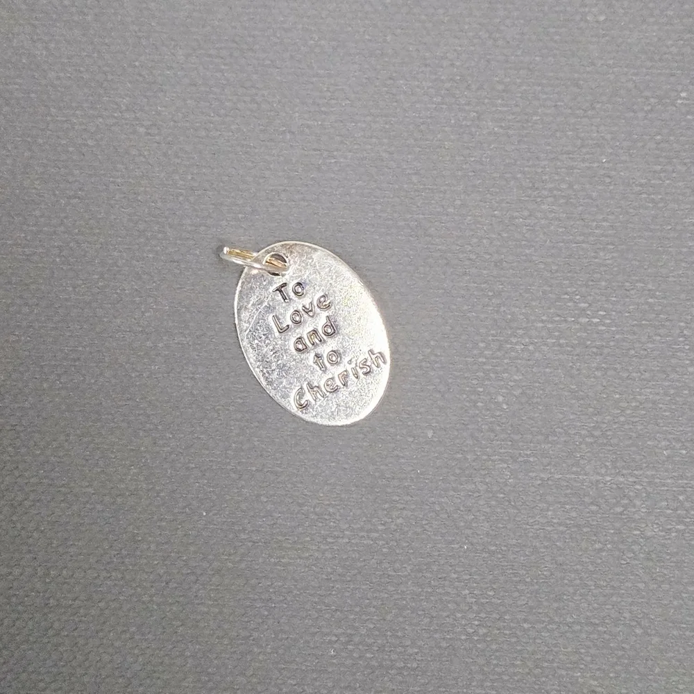 Gold Oval Pendant with Engraving 260pcs to love and cherish wedding love baby